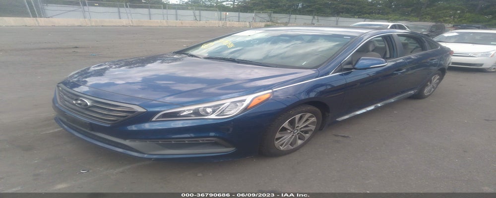 5NPE34AF0GH423049 2016 HYUNDAI SONATA photo no. 2