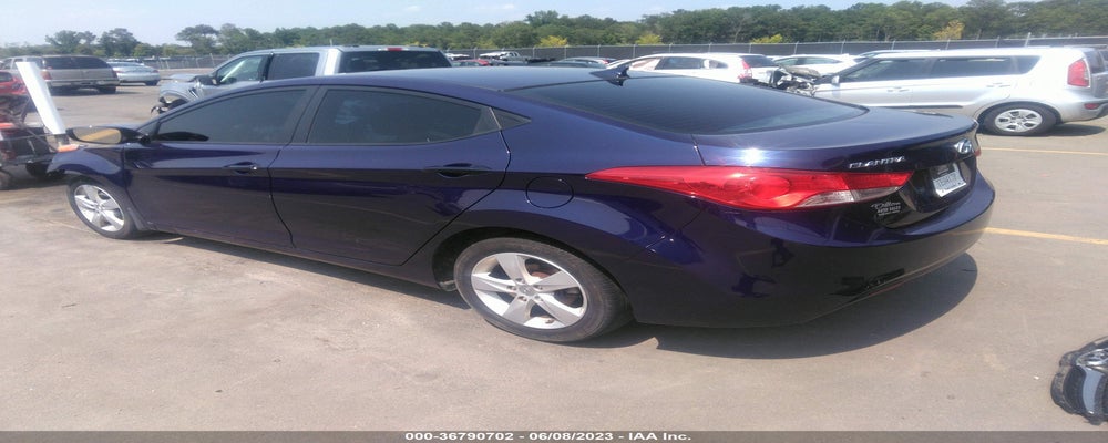 5NPDH4AE3DH377264 2013 HYUNDAI ELANTRA photo no. 3
