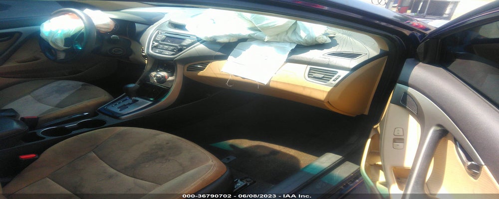 5NPDH4AE3DH377264 2013 HYUNDAI ELANTRA photo no. 5