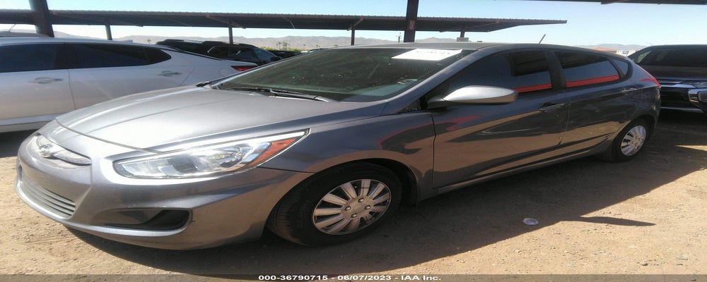 KMHCT5AE5HU336139 2017 HYUNDAI ACCENT photo no. 2