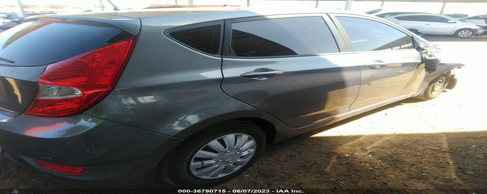 KMHCT5AE5HU336139 2017 HYUNDAI ACCENT photo no. 4
