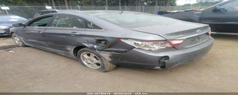 5NPEB4ACXDH545616 2013 HYUNDAI SONATA photo no. 3
