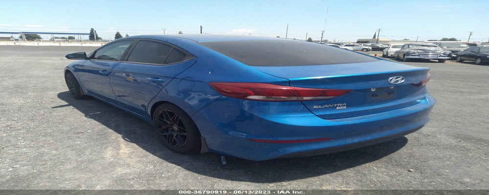 KMHD74LF4JU450437 2018 HYUNDAI ELANTRA photo no. 3