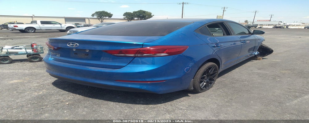 KMHD74LF4JU450437 2018 HYUNDAI ELANTRA photo no. 4