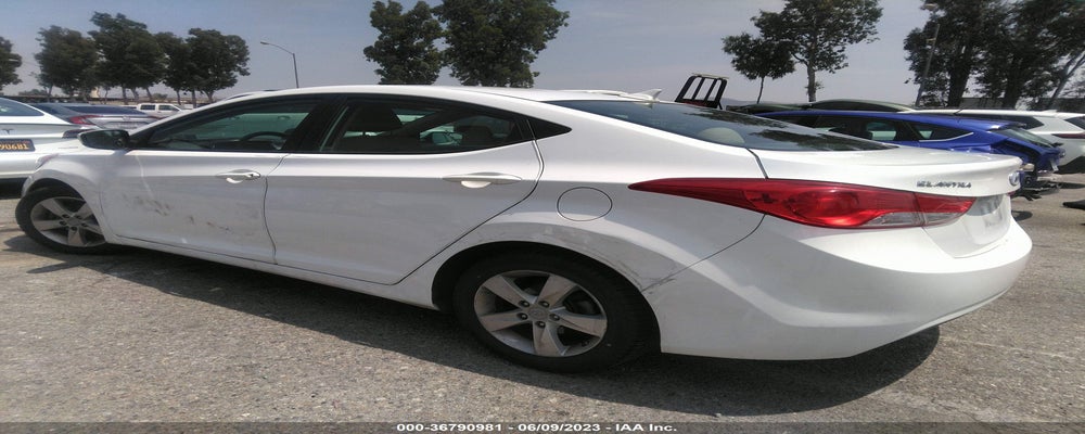 5NPDH4AE1DH236967 2013 HYUNDAI ELANTRA photo no. 3