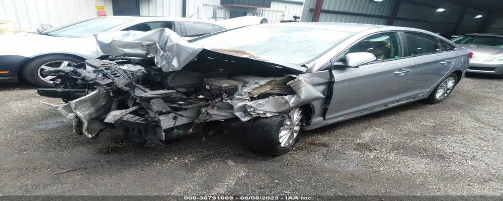 5NPE34AF8FH030771 2015 HYUNDAI SONATA photo no. 2
