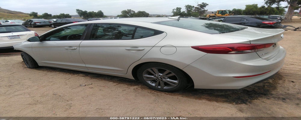 5NPD84LF5HH117931 2017 HYUNDAI ELANTRA photo no. 3