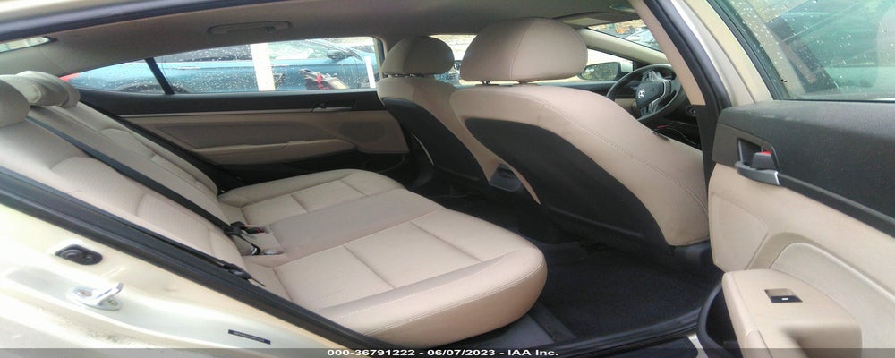 5NPD84LF5HH117931 2017 HYUNDAI ELANTRA photo no. 8