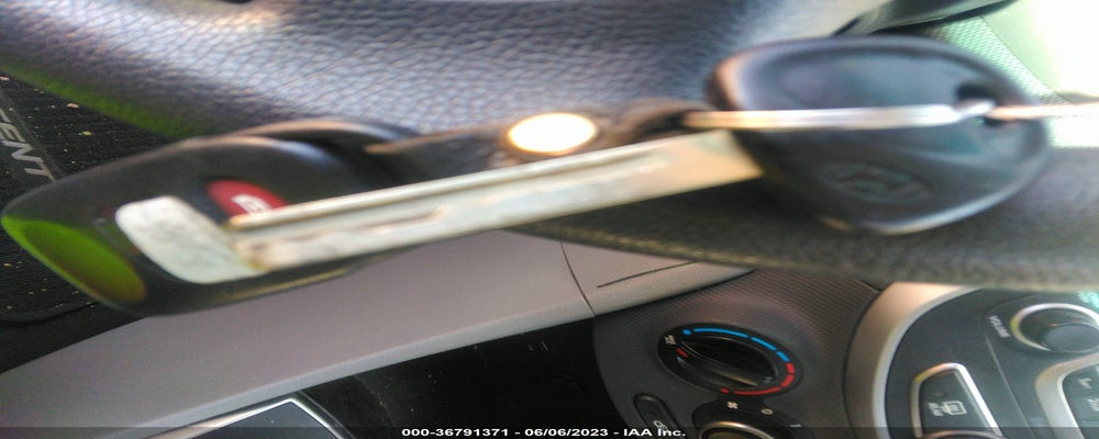 KMHCT4AE7HU352322 2017 HYUNDAI ACCENT photo no. 11