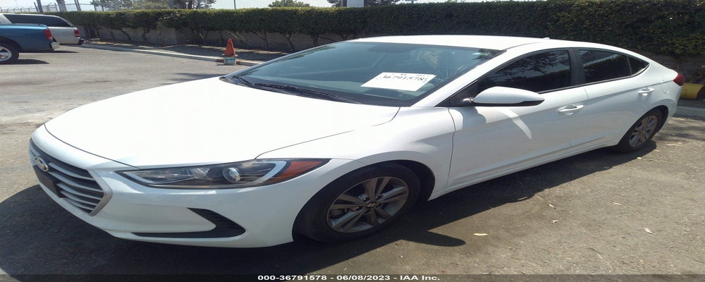 5NPD84LF0JH384853 2018 HYUNDAI ELANTRA photo no. 2