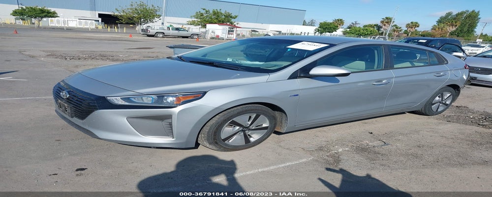 KMHC65LC2KU167434 2019 HYUNDAI IONIQ HYBRID photo no. 2