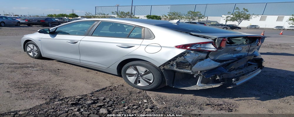 KMHC65LC2KU167434 2019 HYUNDAI IONIQ HYBRID photo no. 3