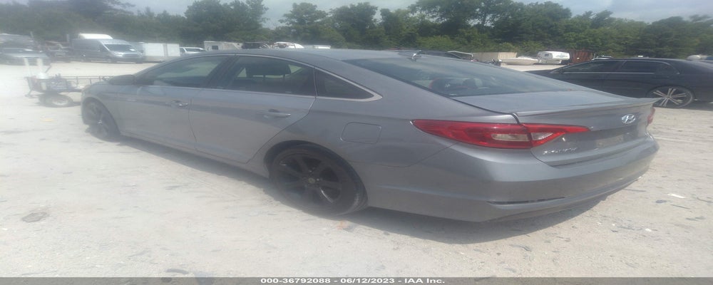 5NPE24AF2FH064515 2015 HYUNDAI SONATA photo no. 3