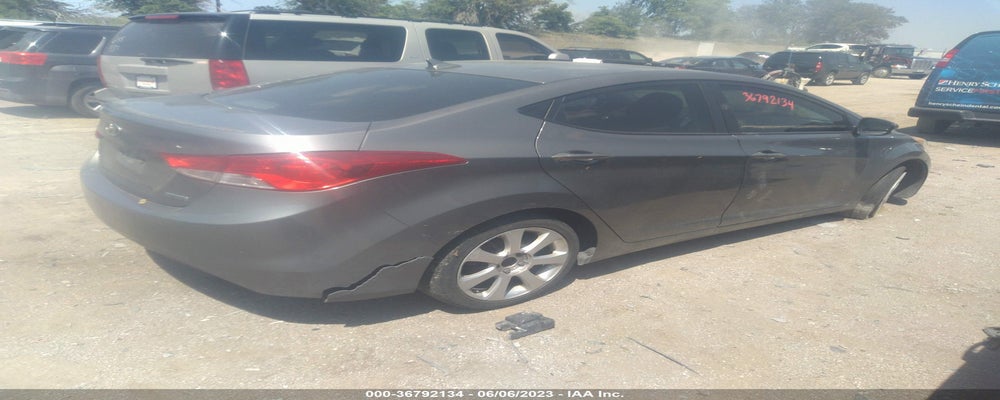 5NPDH4AE0DH162148 2013 HYUNDAI ELANTRA photo no. 4