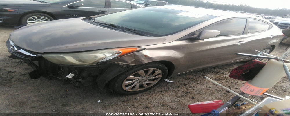 5NPDH4AE5BH027969 2011 HYUNDAI ELANTRA photo no. 2
