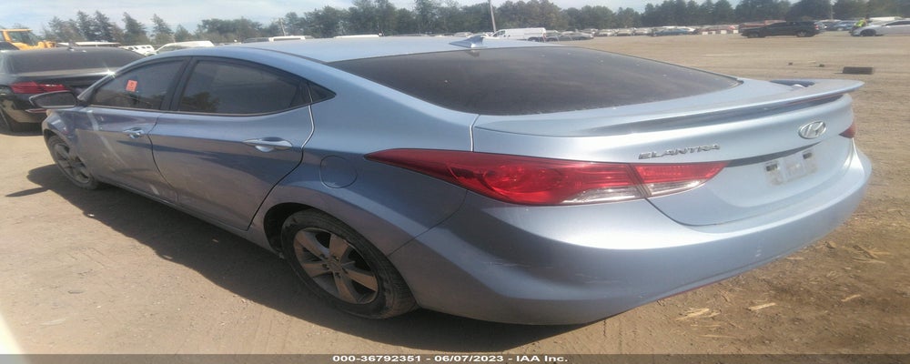 KMHDH4AE3DU740311 2013 HYUNDAI ELANTRA photo no. 3