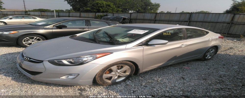 5NPDH4AE2CH142093 2012 HYUNDAI ELANTRA photo no. 2