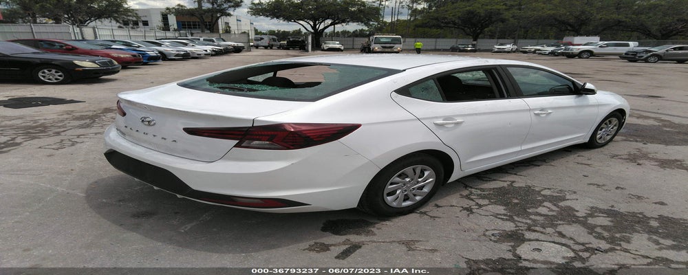5NPD74LF2KH457208 2019 HYUNDAI ELANTRA photo no. 4
