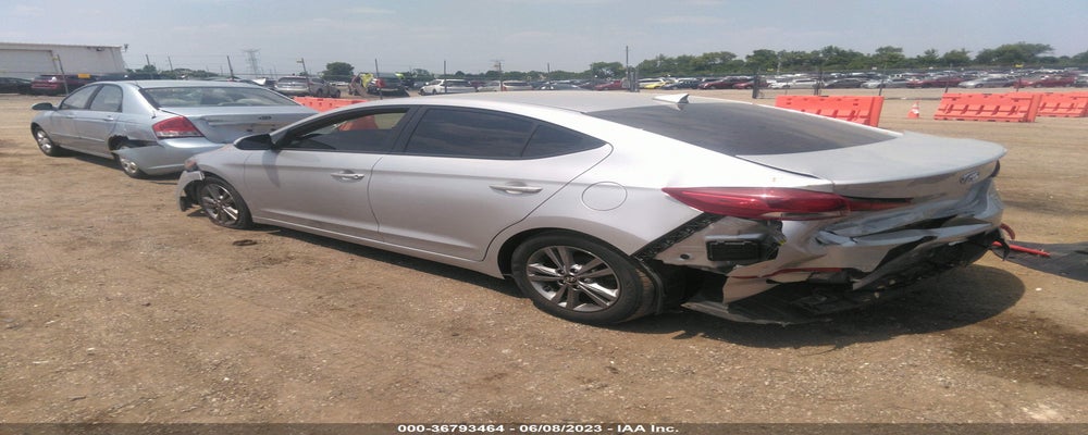 5NPD84LF9JH222767 2018 HYUNDAI ELANTRA photo no. 3