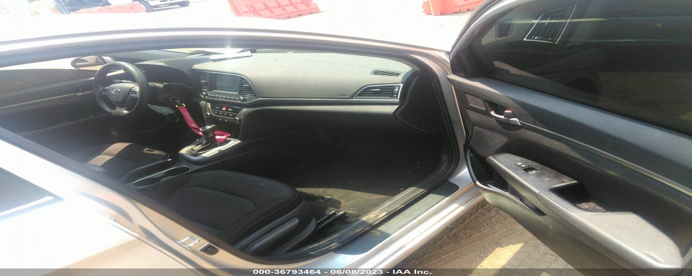 5NPD84LF9JH222767 2018 HYUNDAI ELANTRA photo no. 5