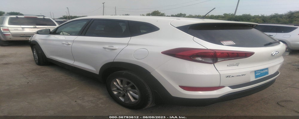 KM8J23A43HU519108 2017 HYUNDAI TUCSON photo no. 3