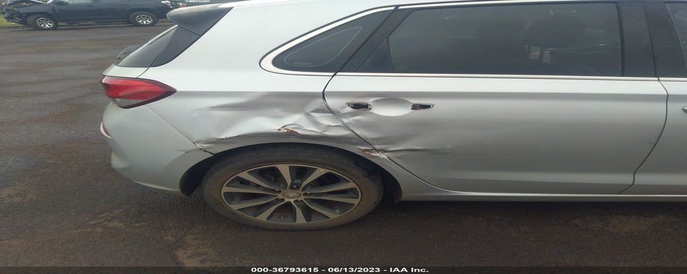 KMHH35LE9JU067796 2018 HYUNDAI ELANTRA GT photo no. 6