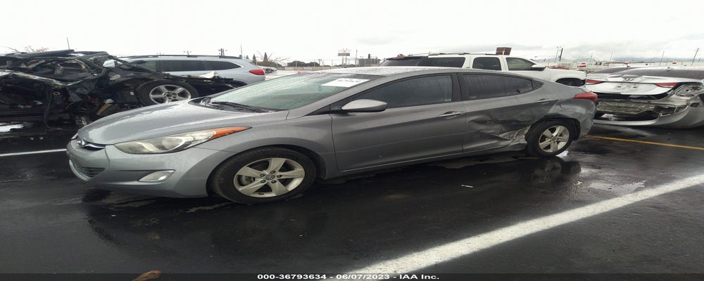 KMHDH4AEXDU999281 2013 HYUNDAI ELANTRA photo no. 2