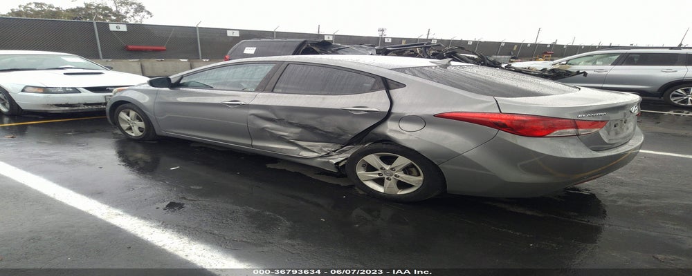KMHDH4AEXDU999281 2013 HYUNDAI ELANTRA photo no. 3