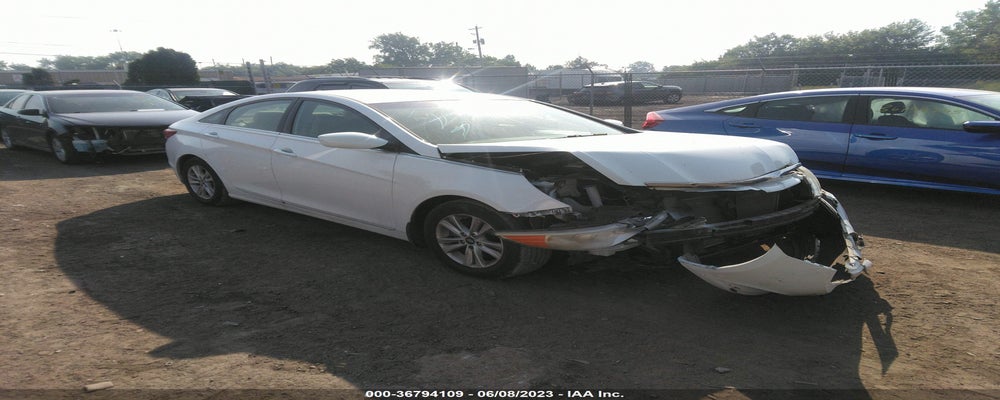 5NPEB4AC6BH164682 2011 HYUNDAI SONATA photo no. 13
