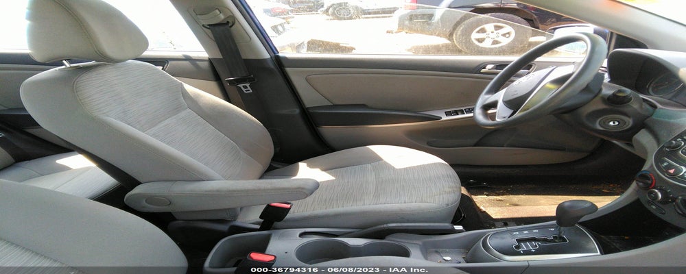 KMHCT4AE0GU089704 2016 HYUNDAI ACCENT photo no. 5