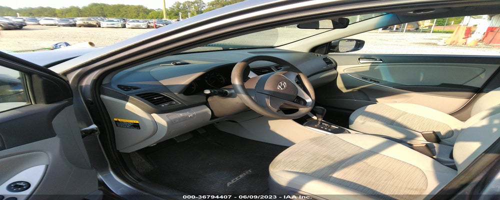 KMHCT4AE7GU102416 2016 HYUNDAI ACCENT photo no. 5