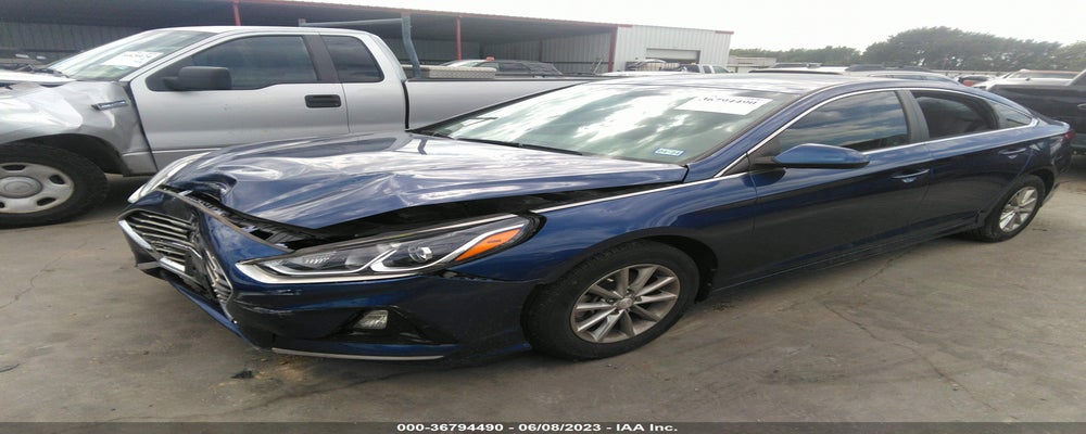 5NPE24AFXKH747881 2019 HYUNDAI SONATA photo no. 2