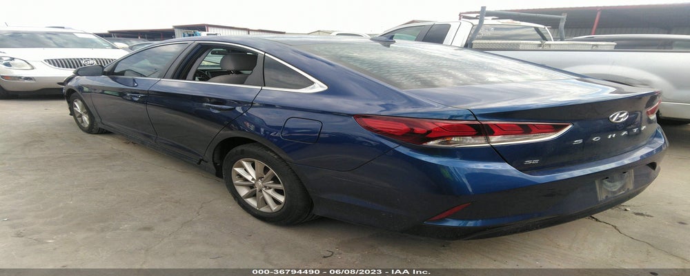 5NPE24AFXKH747881 2019 HYUNDAI SONATA photo no. 3