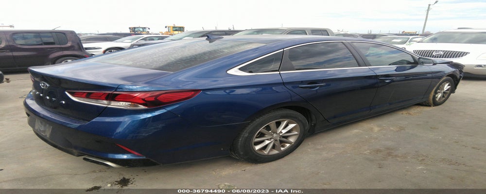 5NPE24AFXKH747881 2019 HYUNDAI SONATA photo no. 4