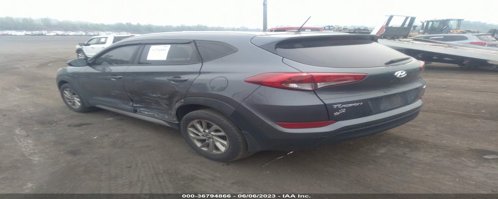 KM8J3CA4XHU347155 2017 HYUNDAI TUCSON photo no. 3
