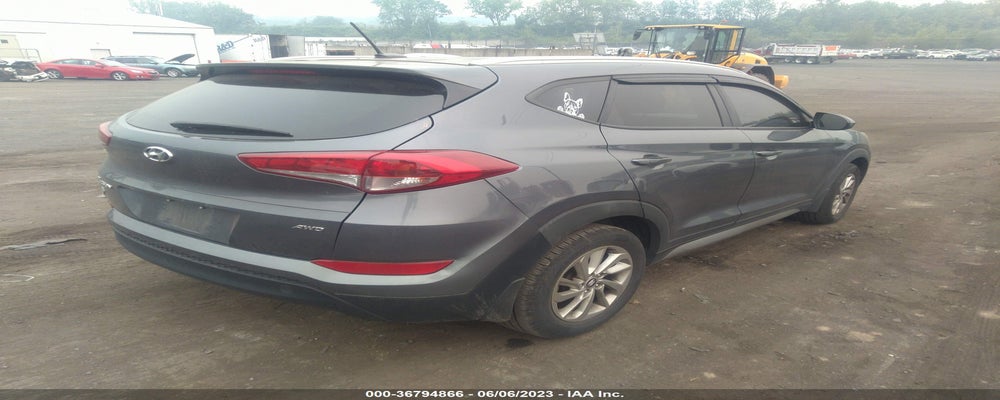 KM8J3CA4XHU347155 2017 HYUNDAI TUCSON photo no. 4