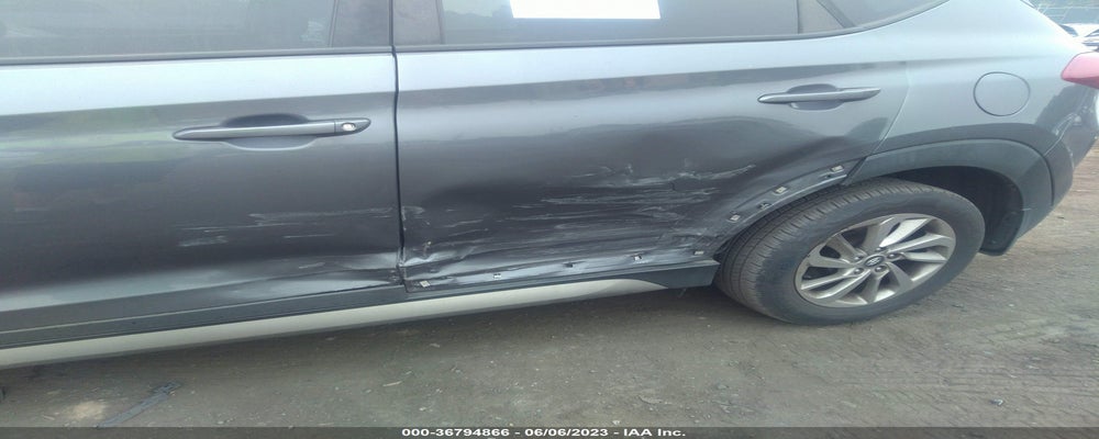 KM8J3CA4XHU347155 2017 HYUNDAI TUCSON photo no. 6