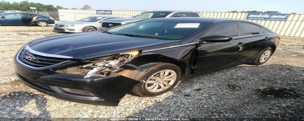 5NPEB4AC2CH490321 2012 HYUNDAI SONATA photo no. 2