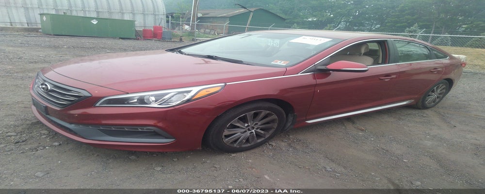 5NPE34AF2FH063992 2015 HYUNDAI SONATA photo no. 2
