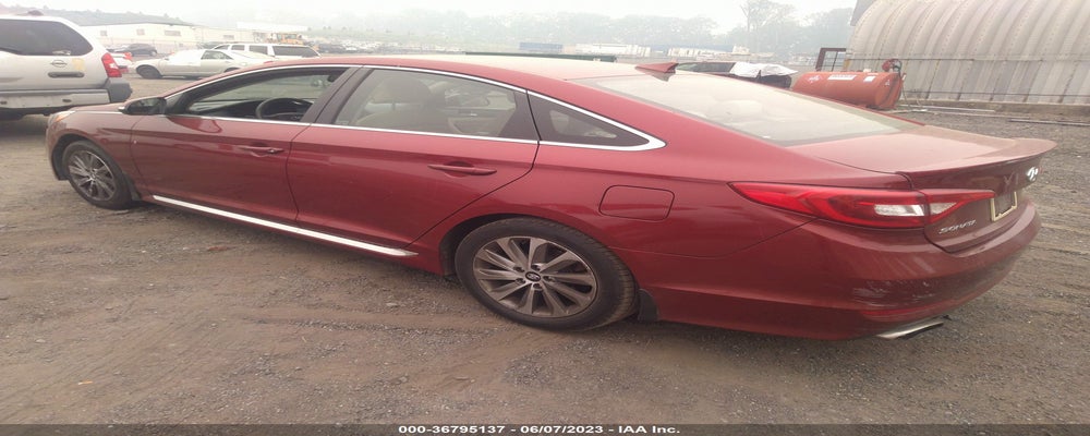 5NPE34AF2FH063992 2015 HYUNDAI SONATA photo no. 3