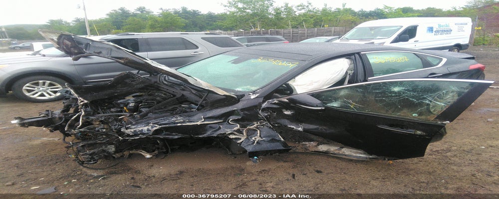 KMHGN4JE9FU051706 2015 HYUNDAI GENESIS photo no. 6