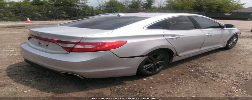 KMHFG4JG4FA447910 2015 HYUNDAI AZERA photo no. 4