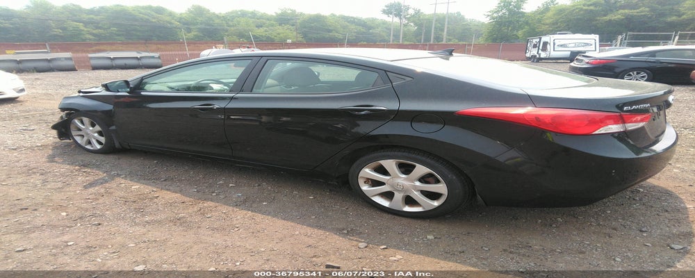 5NPDH4AEXDH256506 2013 HYUNDAI ELANTRA photo no. 3