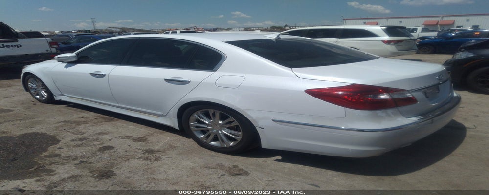 KMHGC4DD1EU263555 2014 HYUNDAI GENESIS photo no. 3