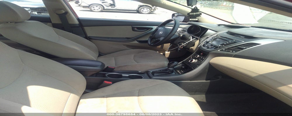 KMHDH4AE3GU520056 2016 HYUNDAI ELANTRA photo no. 5