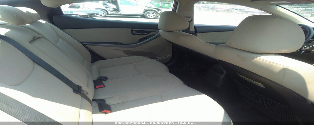 KMHDH4AE3GU520056 2016 HYUNDAI ELANTRA photo no. 8