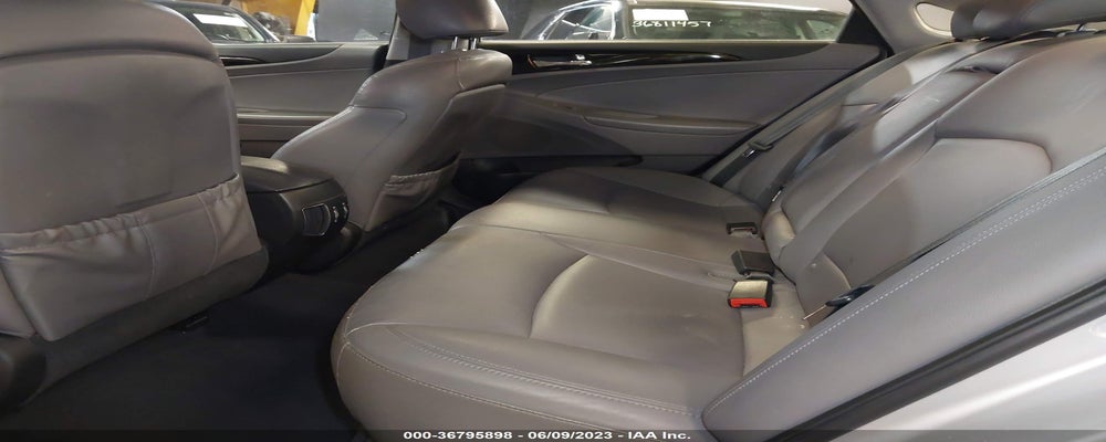 5NPEC4AC7BH038215 2011 HYUNDAI SONATA photo no. 8