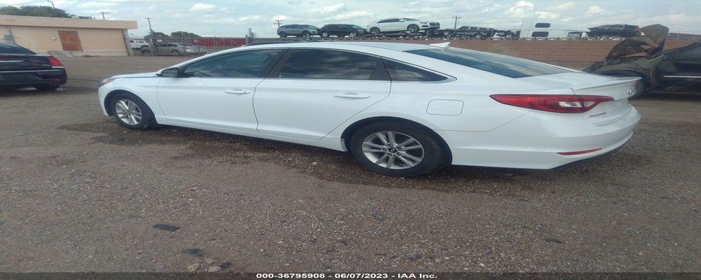 5NPE24AF2GH271343 2016 HYUNDAI SONATA photo no. 3