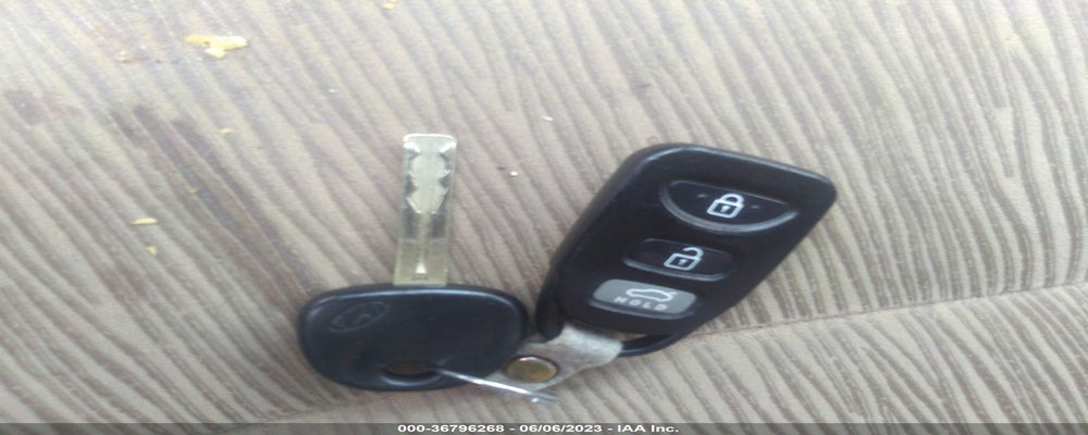 5NPEB4AC3DH711040 2013 HYUNDAI SONATA photo no. 11