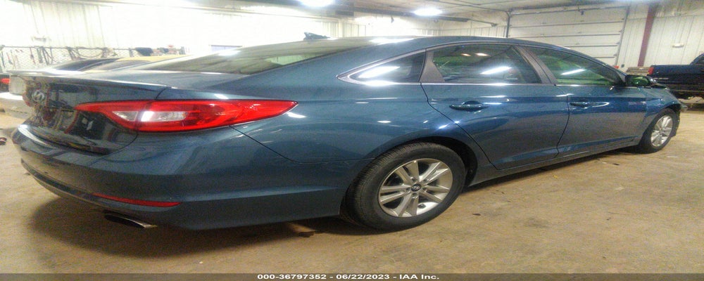 5NPE24AF5HH553462 2017 HYUNDAI SONATA photo no. 4